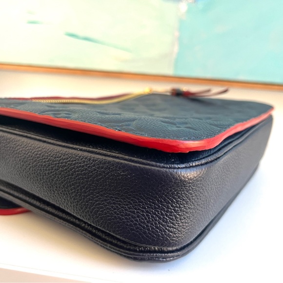 Louis Vuitton Pochette Métis Empreinte Marine Rouge box & accessories! - Picture 9 of 16